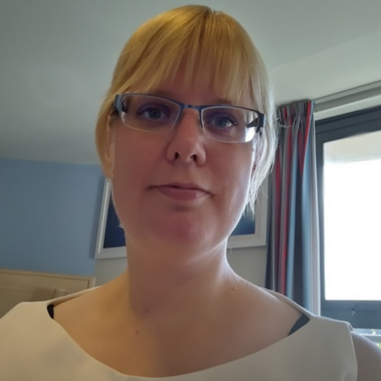 Andrea Helen Knue Portrait von Andrea Helen Knue