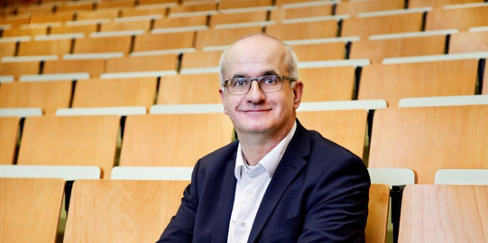 Manfred Bayer Portrait von Manfred Bayer